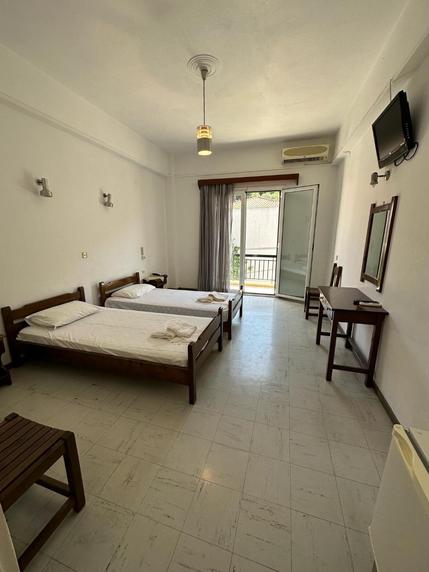 Hotel Galini بارغا المظهر الخارجي الصورة