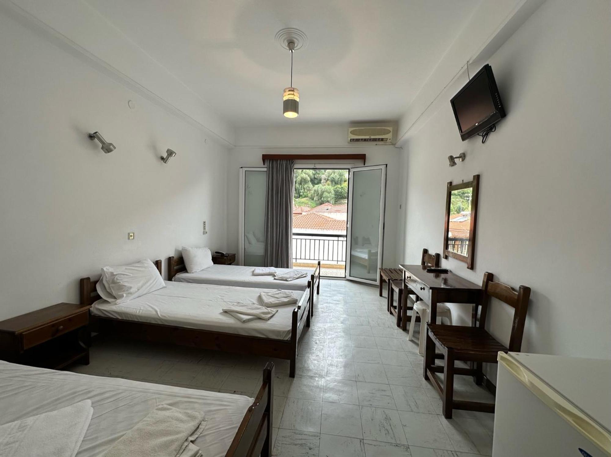Hotel Galini بارغا المظهر الخارجي الصورة