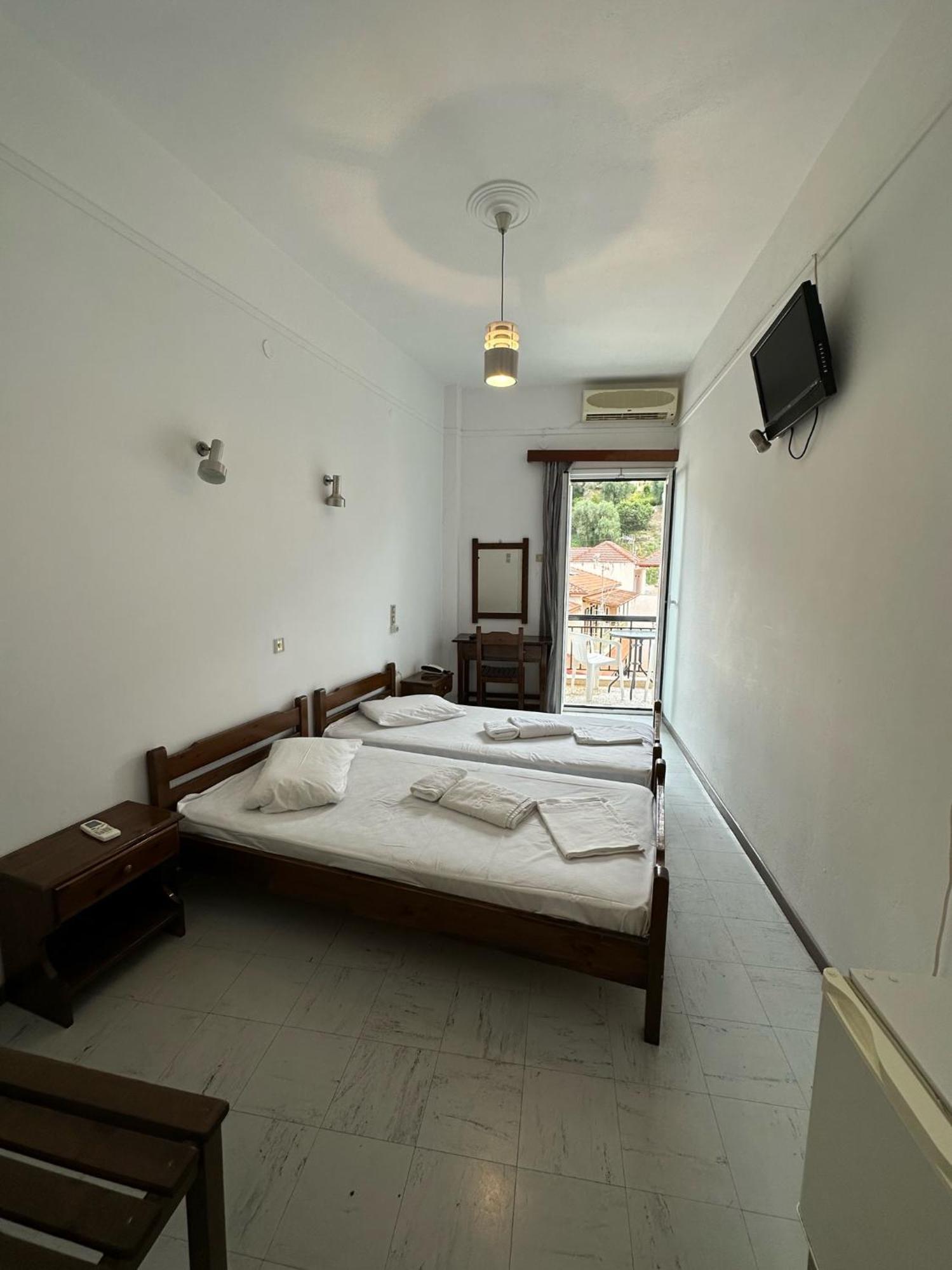 Hotel Galini بارغا المظهر الخارجي الصورة